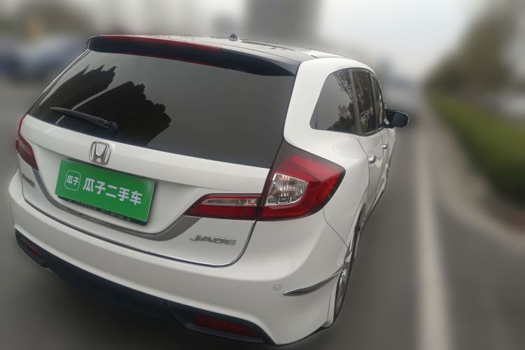 Used Honda Jade 2014 1.8L Automatic Comfort Elite Version 5 Seats
