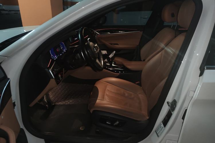 Used BMW 5 Series 2020 530Li Luxury Edition M Sport Package Left Front Seat