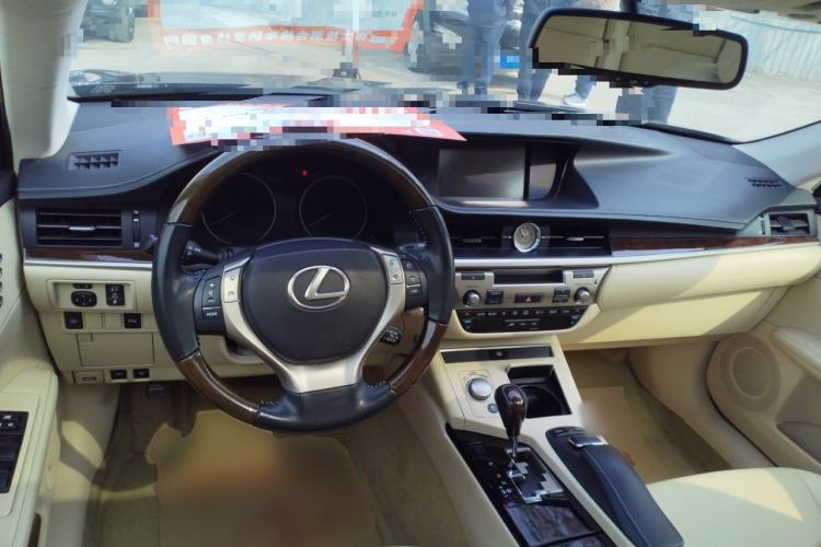 Used Lexus ES 2013 250 Elegant Edition Steering Wheel