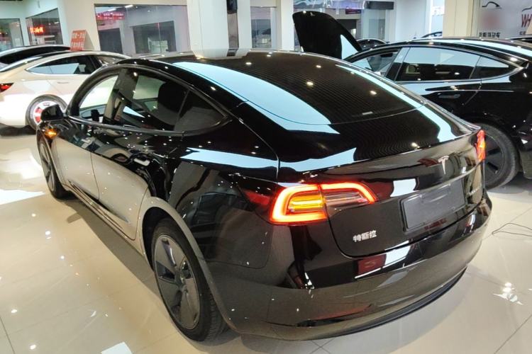 Used Tesla Model 3 2022 Rear-Wheel-Drive Version