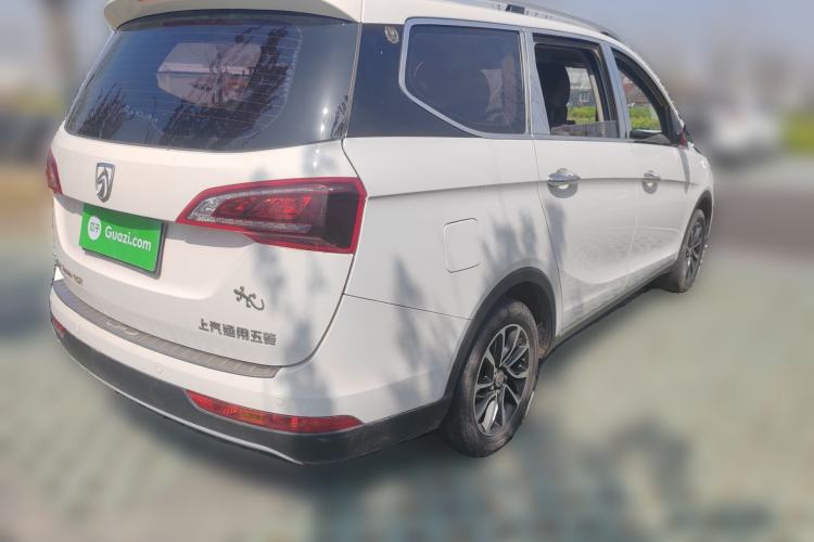 Used Baojun 730 2019 1.5T Manual Fashion Model 7-seater China VI
