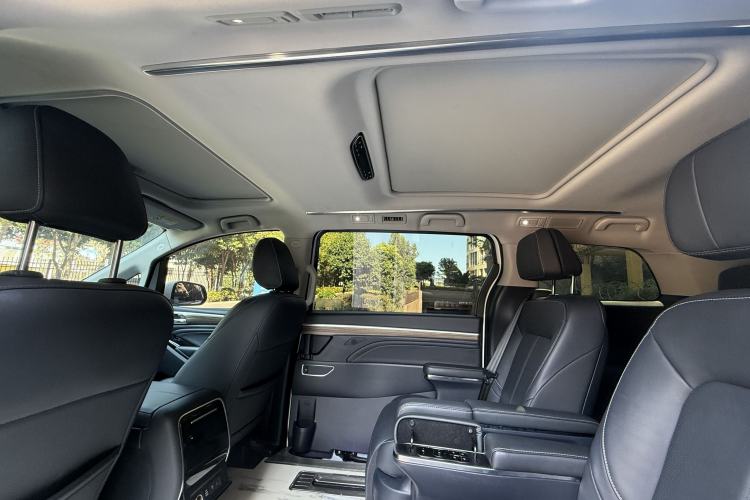 Used GAC Trumpchi M8 2021 Master Series 390T Prestige Edition Interior 7