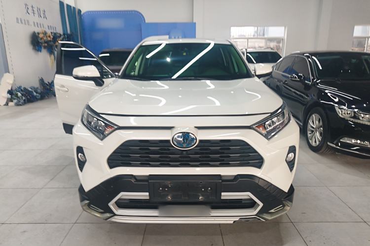 Used Toyota RAV4 2020 Dual-Engine 2.5L E-CVT 4x4 Elite PLUS Edition
