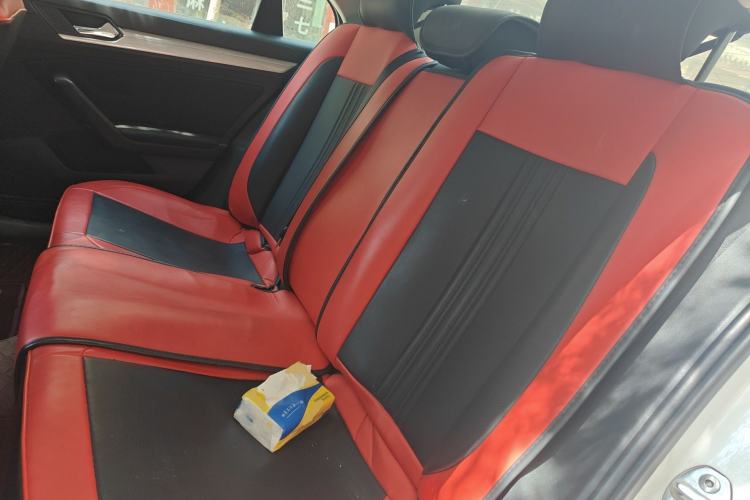 Used Volkswagen Lamando 2019 230TSI DSG Vision Edition China V Standard Left Rear Seat