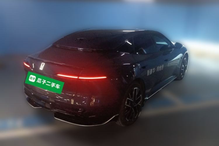 Used Avatr 06 2025 Ultra Pure Electric Edition Rear Right 45 Deg