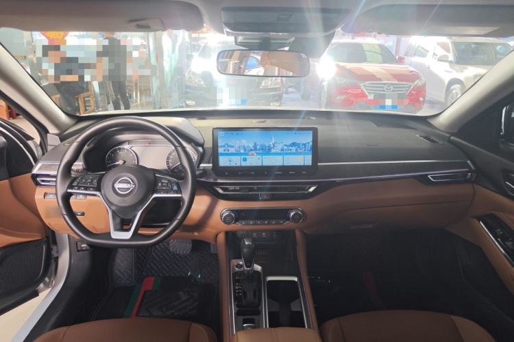 Used Nissan Teana 2022 2.0L XL-Upr Enjoyment Edition Center Console