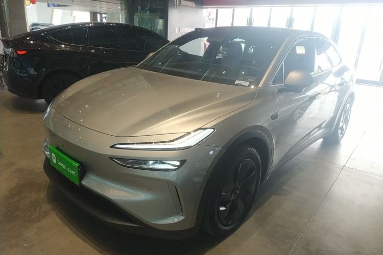 Used ONVO L60 2024 60 kWh Rear-Drive Version