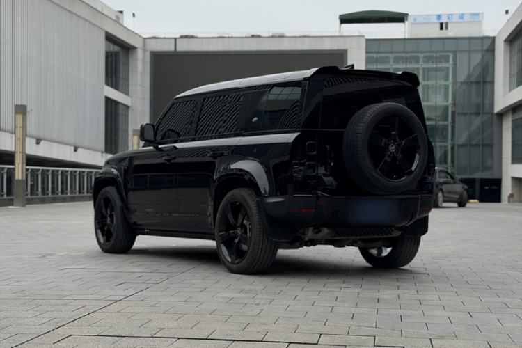 Used Land Rover Defender 2020 110 P400 SE