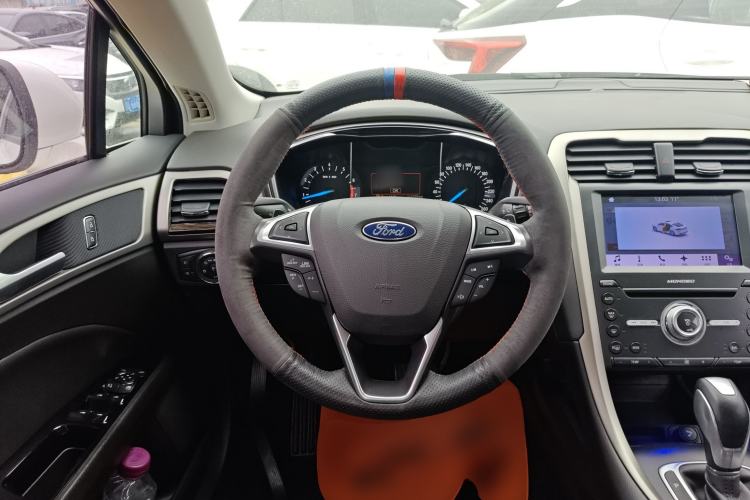 Used Ford Mondeo 2013 2.0L GTDi 200 Fashion Edition
