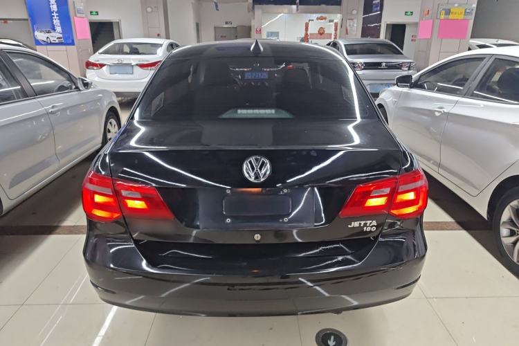 Used Volkswagen Jetta 2015 Value Edition 1.6L Automatic Comfort Version
