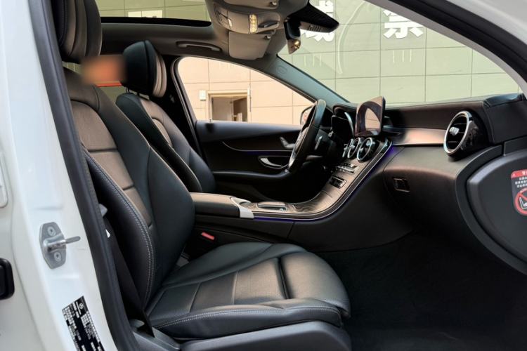 Used Mercedes-Benz C-Class 2021 C 200 L Fashion Edition Sport Version Interior 9