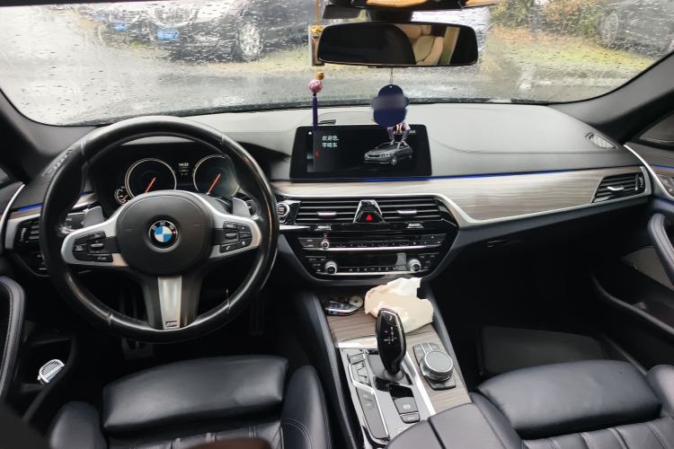 Used BMW 5 Series 2018 530i M Sport Package
