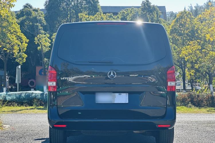 Used Mercedes-Benz Vito 2020 2.0T Elite Version 7 Seats Exterior 4