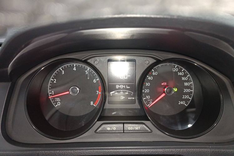 Used Volkswagen Lavida 2015 1.6L Automatic Fashion Edition