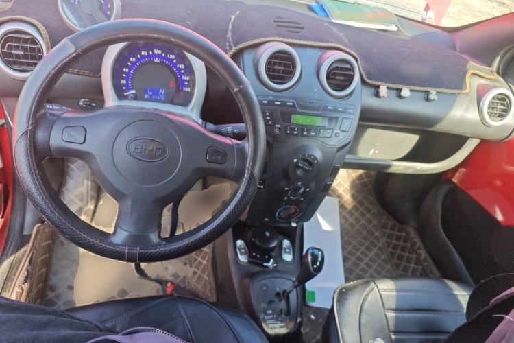 Used BYD F0 2015 1.0L AMT XuanKu Model
