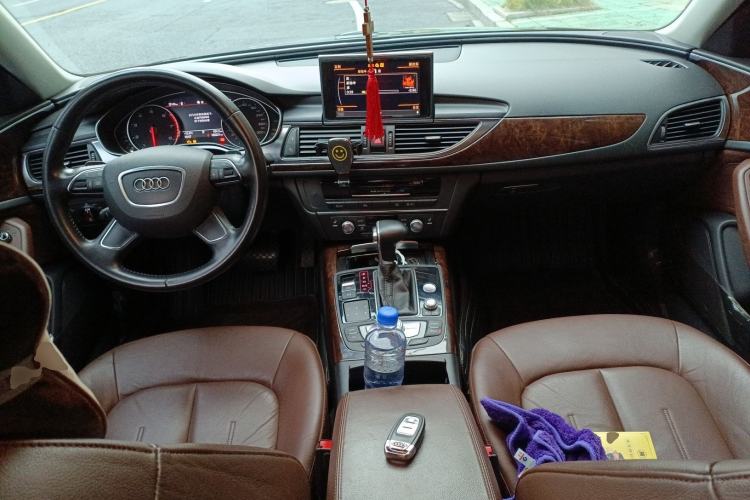 Used Audi A6L 2014 TFSI Comfort Model
