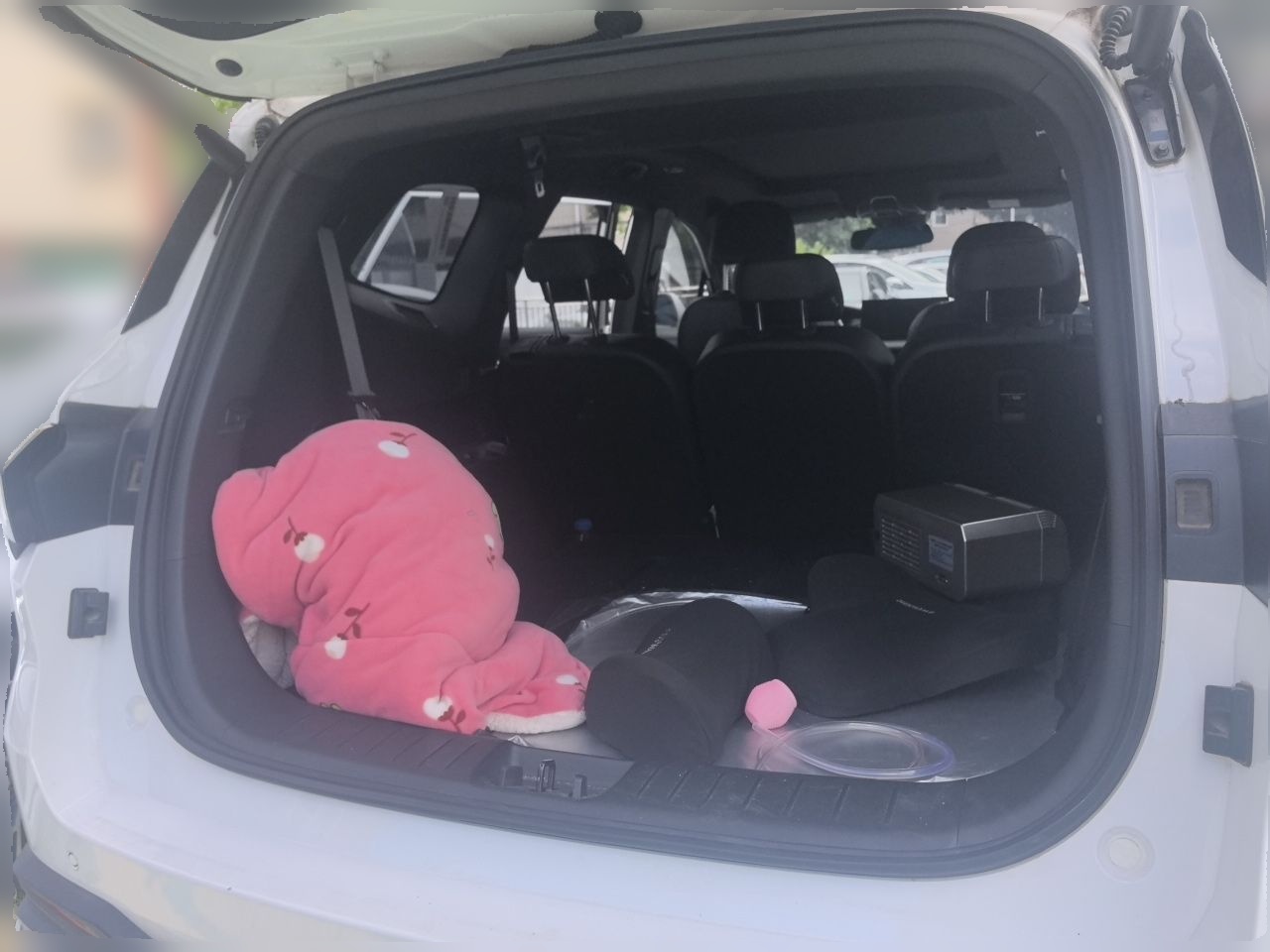 Geely Auto Haoyue L 2023 2.0T DCT Prestige Edition — снимка 19