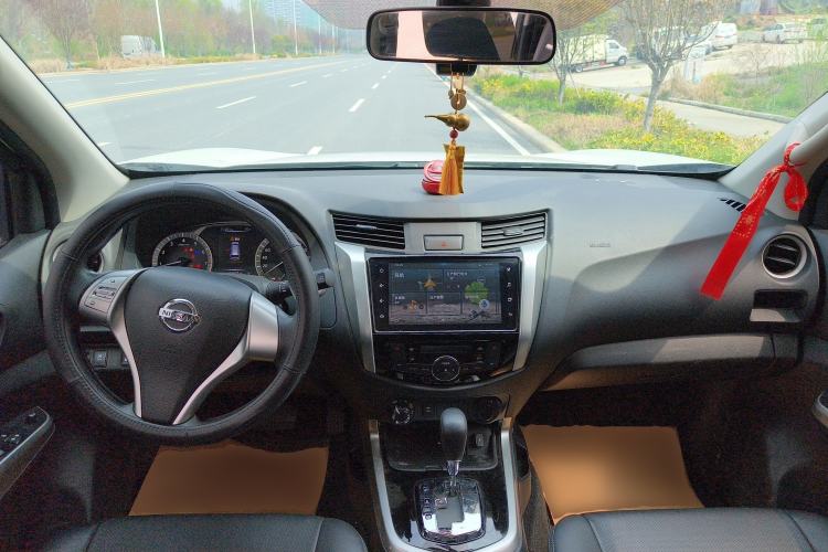 Used Nissan Terra 2020 2.5L XL Upper 4WD Automatic Four-Wheel Drive Luxury Edition Center Console