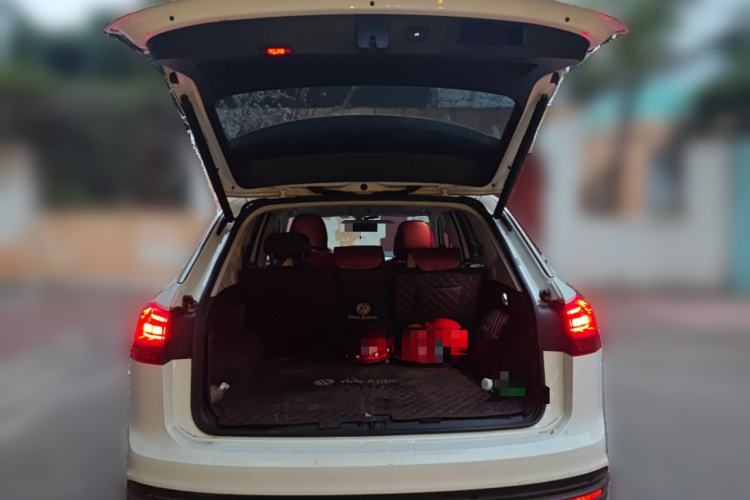 Used Volkswagen Tayron 2021 330TSI Two-Wheel-Drive 3rd Anniversary Limited Edition