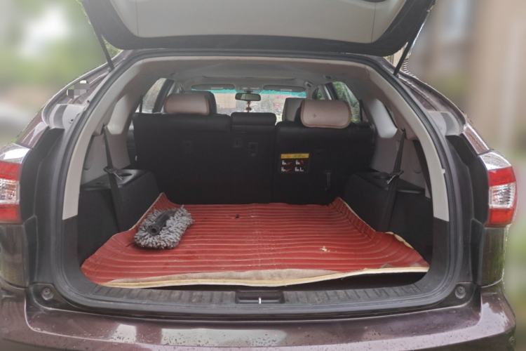 Used BYD S7 2015 2.0T Automatic Prestige Model Trunk