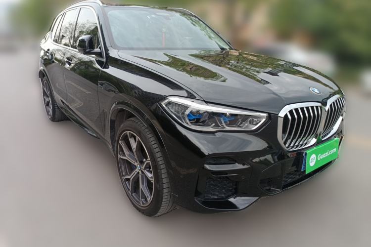 Used BMW X5 2021 Restyled xDrive40i Luxury Version M Sport Package Front Right 45 Deg