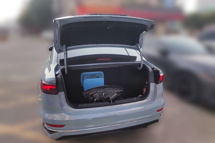 Used Geely Auto Emgrand 2023 4th Generation Champion Edition 1.5L CVT Luxury Model