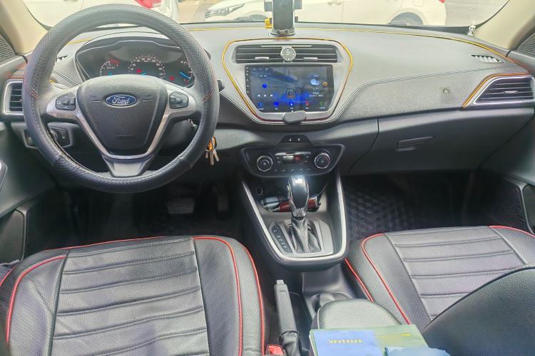 Used Ford Escort 2015 1.5L Automatic Fashion Model