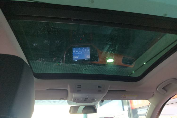 Used Volkswagen T-ROC 2018 230TSI DSG Two-Wheel Drive Advanced Version China V Standard