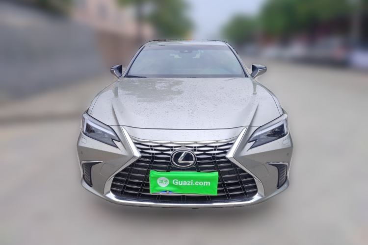Used Lexus ES 2025 200 Premium Edition
