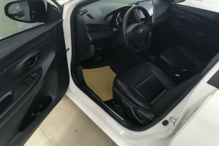 Used Toyota YARiS L Zhi Xuan 2016 Revised 1.5E CVT Charming Edition Driver Seat