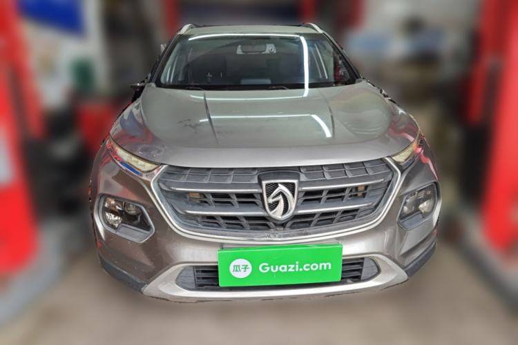 Used Baojun 510 2017 1.5L Manual Fashion Model