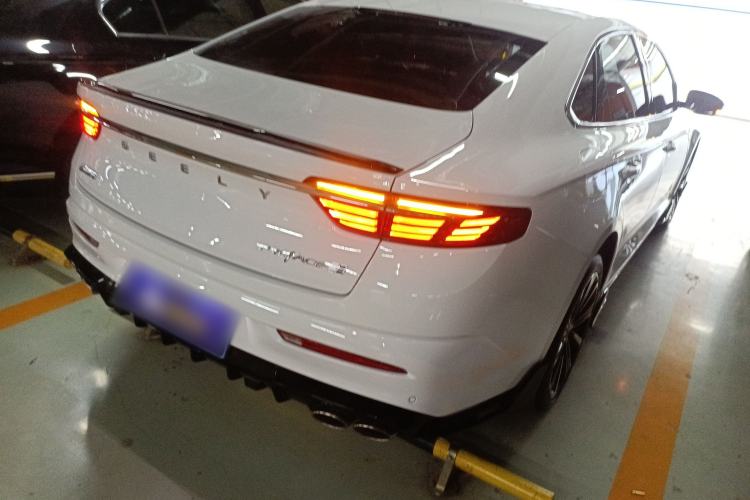 Used Geely Auto Preface 2025 Dongfang Yao 1.5TD Kunlun Edition
