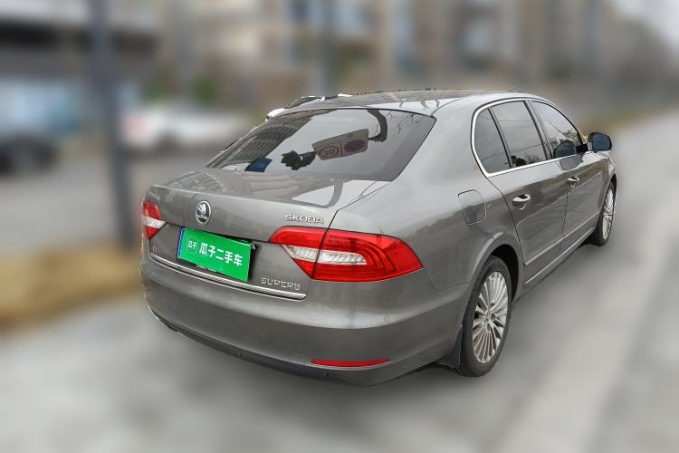 Used Skoda Superb 2013 1.8TSI Automatic Yashi Edition