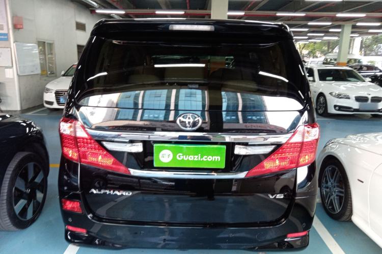 Used Toyota Alphard 2012 3.5L Luxury Edition
