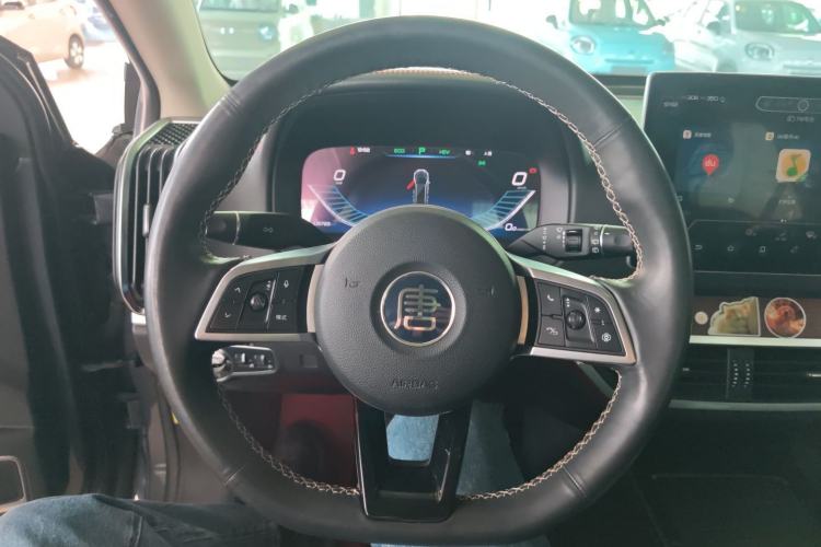 Used BYD Tang New Energy 2018 DM 2.0T All-Wheel Drive Smart Connectivity Enjoyment Model 5 Seats China V Emission Standard