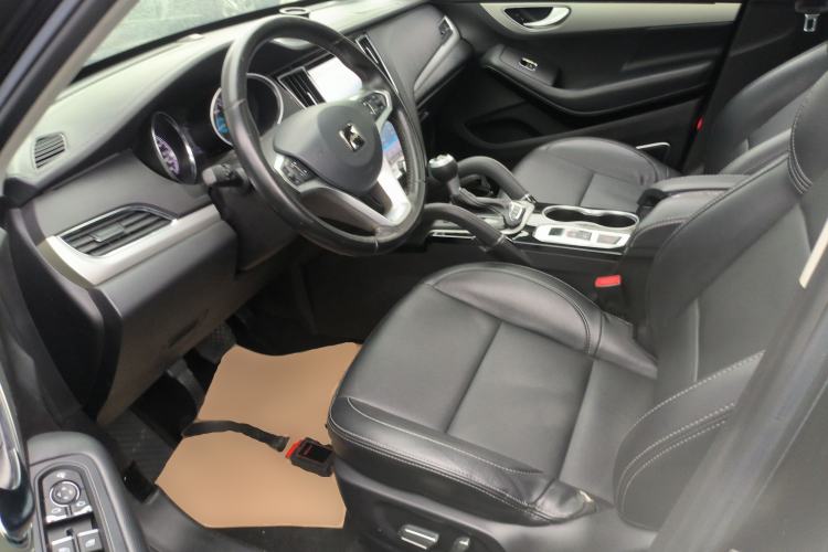 Used Zotye SR7 2016 1.5T CVT Cube Heart Edition China V Standard
