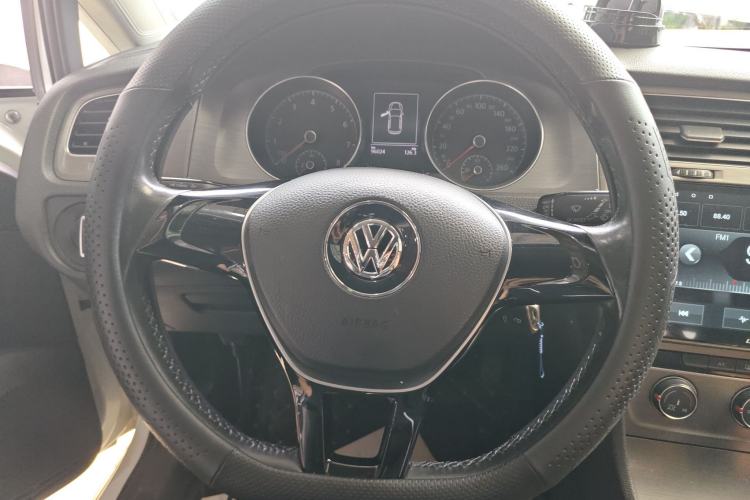 Used Volkswagen Golf 2016 1.6L Automatic Comfort Model
