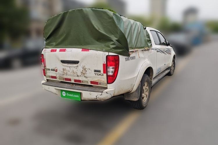 Used JMC Yuhu 5 2018 2.4T Classic Edition Diesel Manual 4x4 Luxury Shield Version with Extended Wheelbase Rear Right 45 Deg