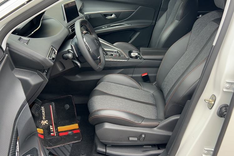 Used Peugeot 5008 2017 350THP 7-Seater Elite Edition
