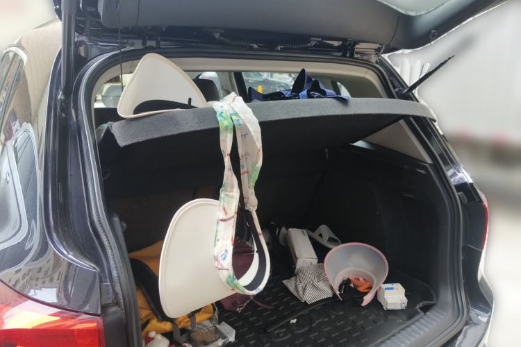 Used Volkswagen Tiguan 2015 1.8TSI Automatic All-Wheel-Drive Luxury Model Trunk