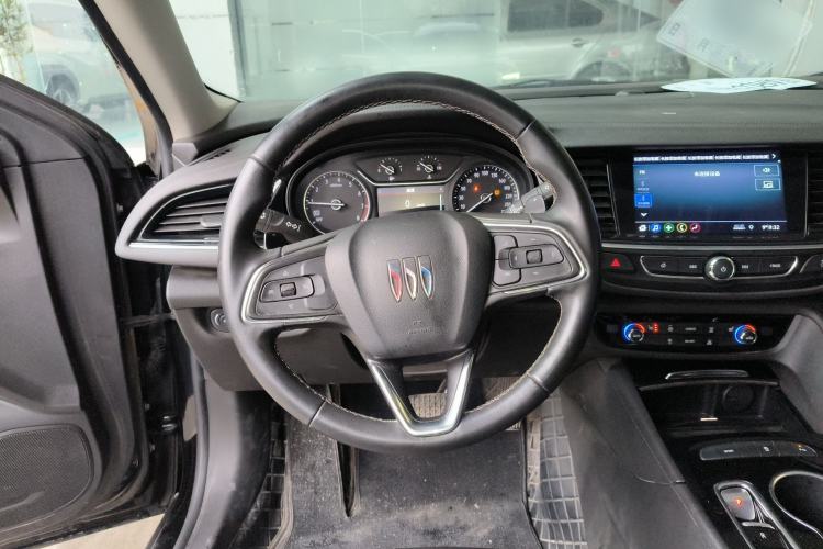 Used Buick Regal 2024 25T Deluxe Edition
