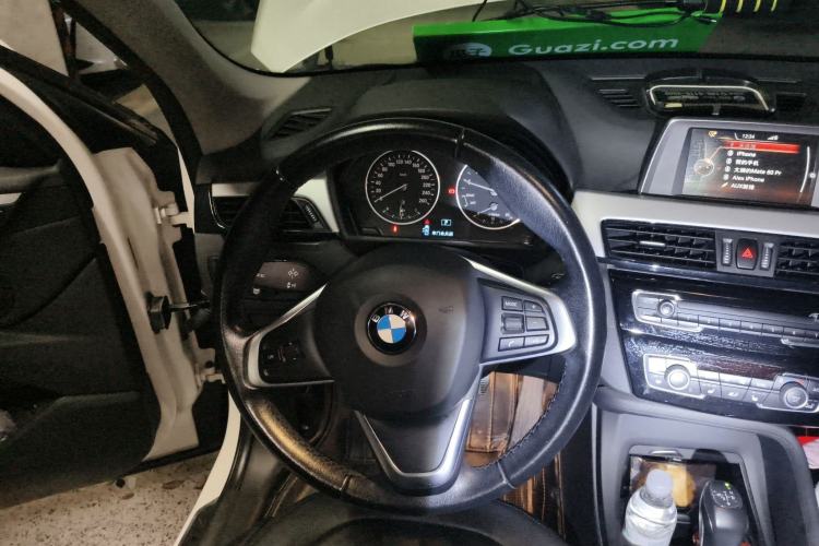 Used BMW X1 2016 sDrive18Li Premium Edition
