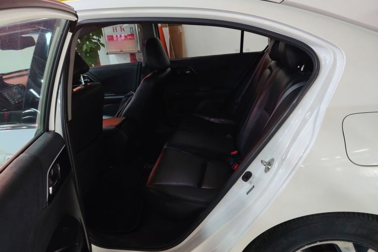 Used Honda Accord 2016 2.0L Comfort Edition
