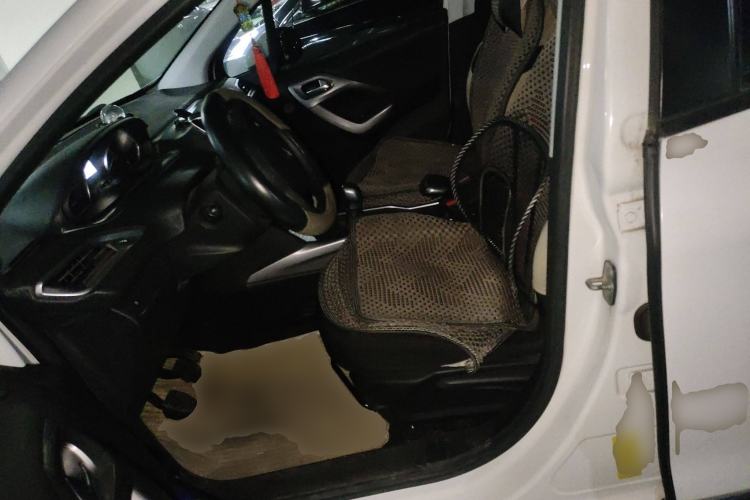 Used Peugeot 2008 2014 1.6L Manual Fashion Edition Left Front Seat