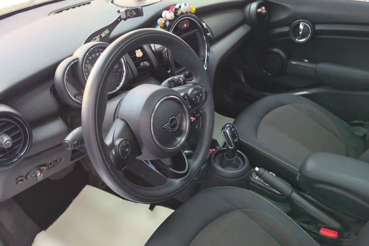 Used MINI MINI 2019 1.5T ONE Five-Door Edition
