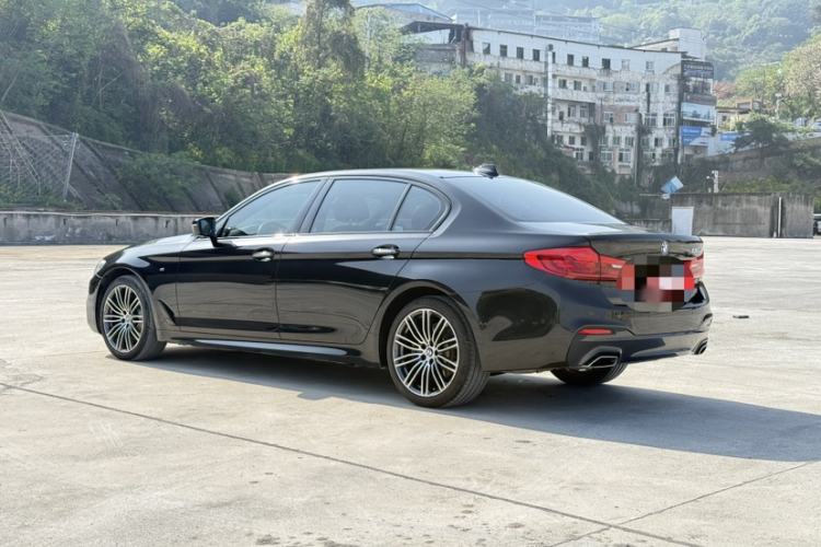 Used BMW 5 Series 2018 Restyled 530Li Leading Edition M Sport Package
