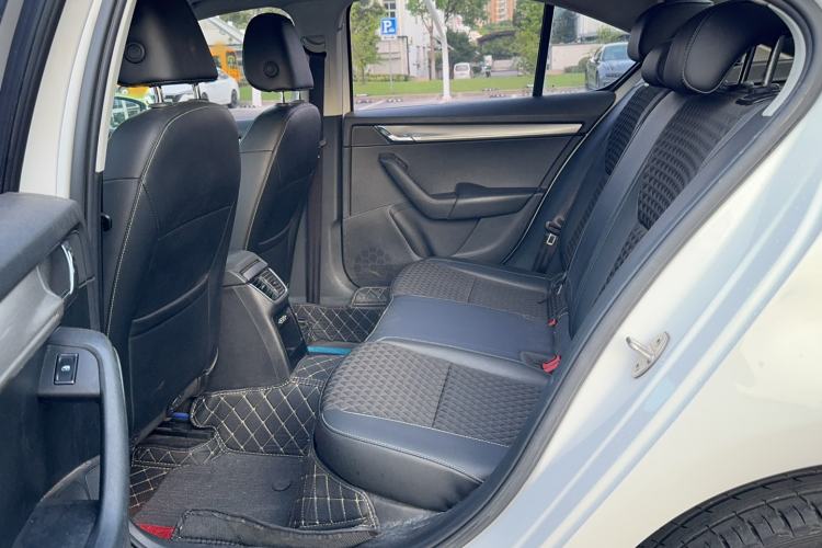 Used Skoda Octavia 2020 TSI280 DSG SmartDrive Luxury Edition