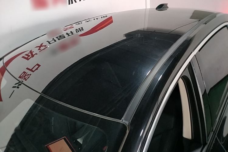 Used Hongqi E-QM5 2022 431 km Charge & Enjoy Edition