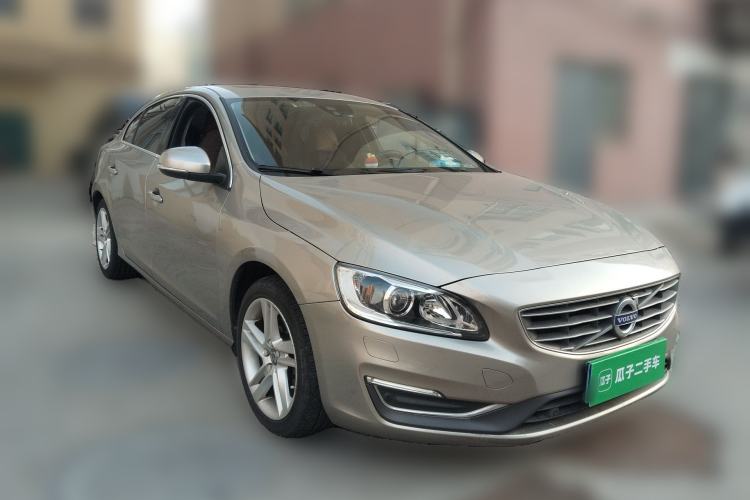 Used Volvo S60 2016 S60L T5 Intelligent Drive Edition Front Right 45 Deg