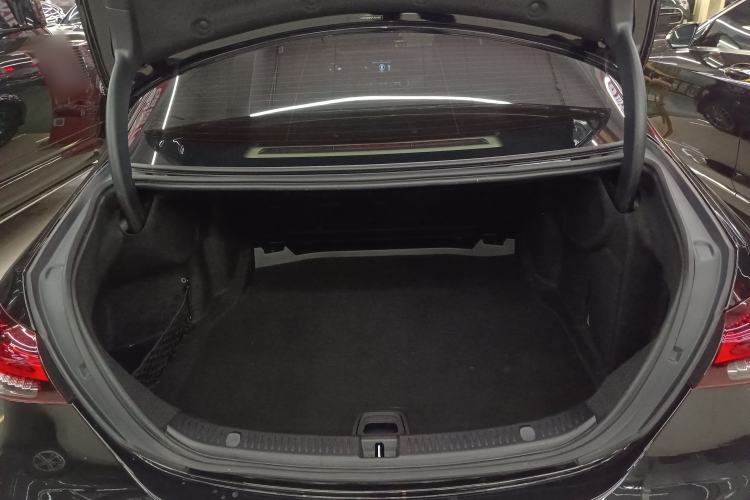 Used Mercedes-Benz E-Class 2023 E 260 L